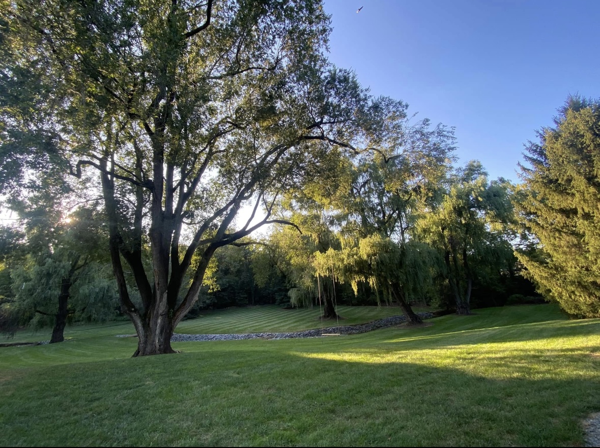 Scenic outdoor ceremony space at Shawnee Run Wedding Venue in Columbia, PA